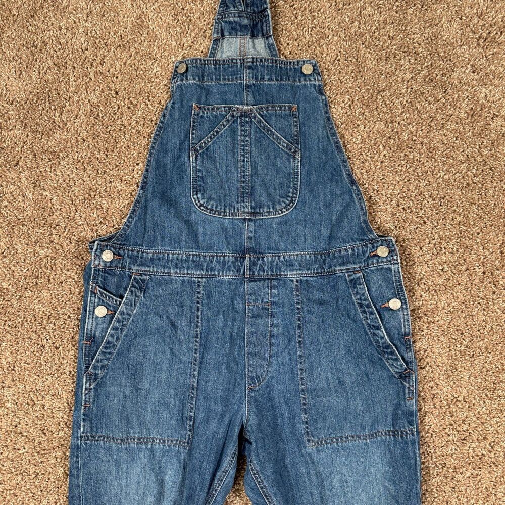 Gap Denim Overalls Womens M Crop Slouch Blue Denim Relaxed Bib Pocket Casual - Picture 2 of 8